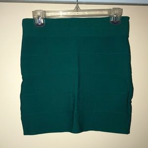 Forever 21 Emerald green skirt